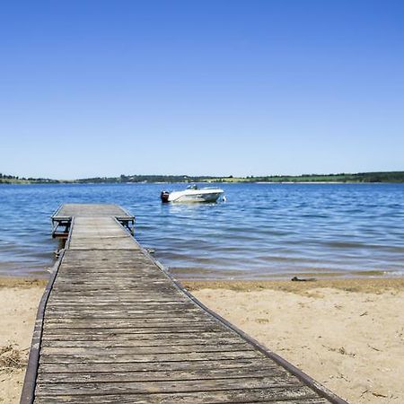 Beau-Rivage Du Lac De Pareloup Hotel Salles-Curan Esterno foto